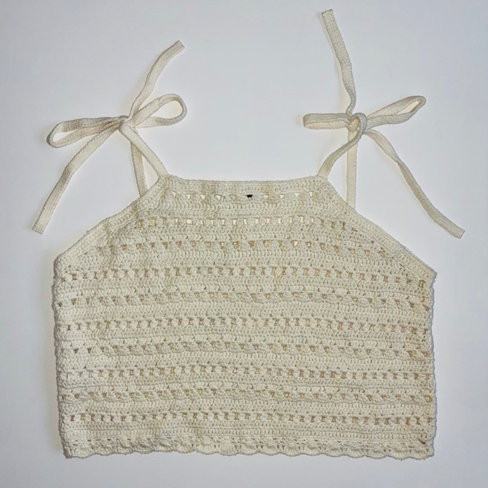 AE - Crochet Button Tank Top - Picture 4 of 4